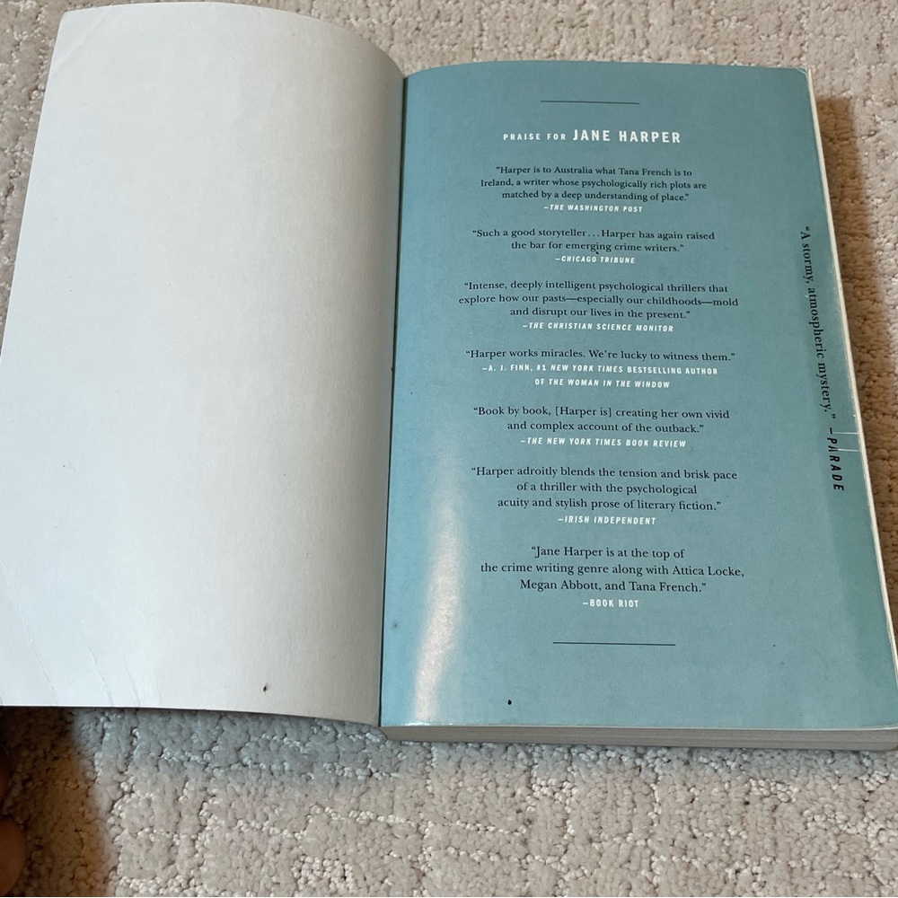 The Survivors: A Novel by Jane Harper - paperback - Picture 9 of 10